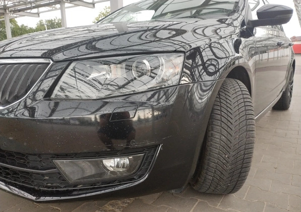 Skoda Octavia cena 55000 przebieg: 100500, rok produkcji 2016 z Dębno małe 211